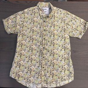 Peau de Loup floral button up tee